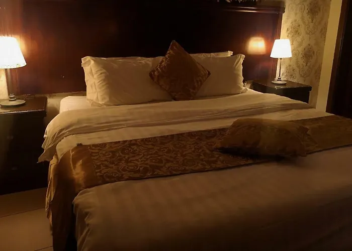 Rozana Aparthotel